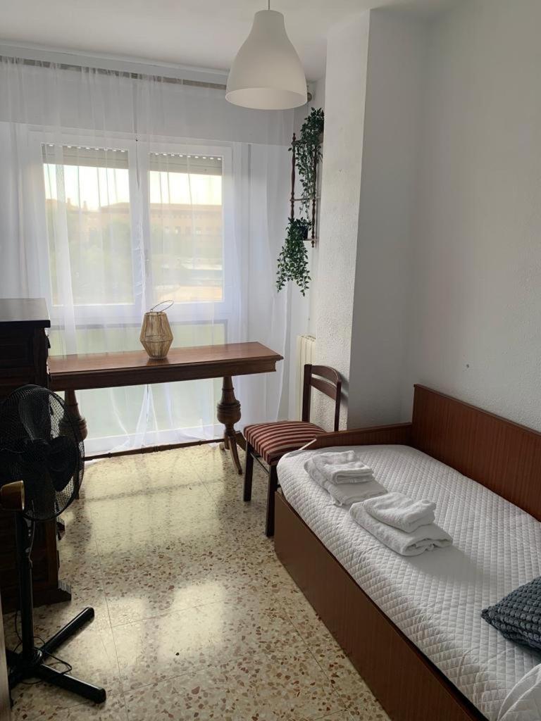 Apartamento Con Vistas Al Pilar Con Aparcamiento Privado Сарагоса Екстер'єр фото